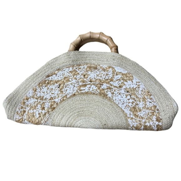 Antik Kraft Straw & Embroidered Lace Handbag – Bamboo Handle Boho Beach Bag - Picture 1 of 5